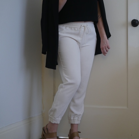 Aritzia Wilfred white joggers - Picture 11 of 11